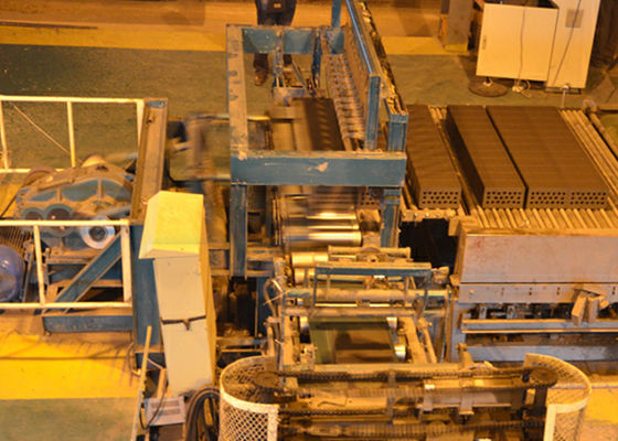 Yüksek Verimli Kırmızı Tuğla Üretim Makinesi, İnşaat Malzemesi Üretimi için Gelişmiş Teknoloji