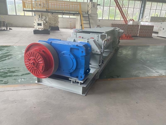 220V / 380V Tuğla Kil Karıştırma Makinesi Extruder 30 - 40m3/H Kapasite