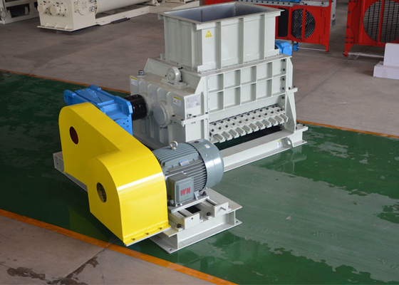 Çift Dişli Silindirli Kırma Makinesi 400mm Çap 1000mm Genişlik