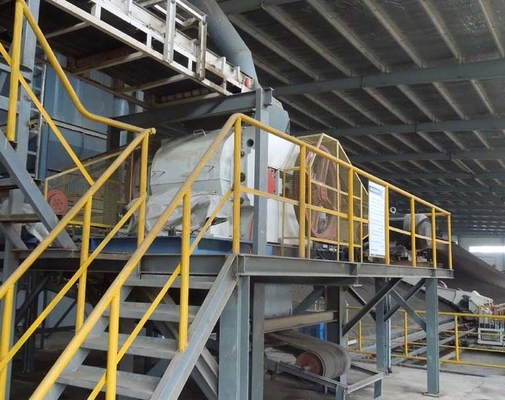 Özelleştirilmiş Mineral İşleme Ekipmanları İnce Çift Silindirli Kırıcı Öğütücü