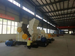 Malzeme İşleme için HC800 * 2A Çift Rotorlu Çekiçli Kırıcı Makine Değirmeni