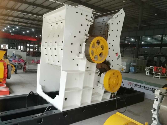 Malzeme İşleme için 380V 50Hz Çift Rotorlu Çekiçli Kırıcı Değirmen