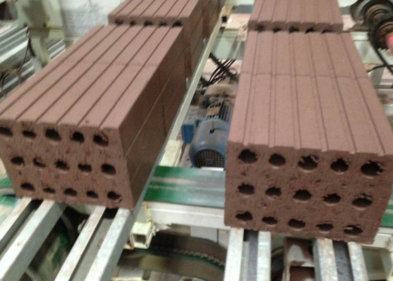 QTQD-1 Model Kil Tuğlası Kesme Makinesi, 1254mm Uzunluk ve Hassas Tuğla Duvar Kesimi için Maks. Kesme Yüksekliği 300mm