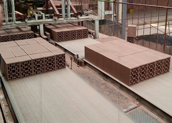 Yüksek hassasiyetli kil tuğla kesme makinesi, 2,1 m kesme uzunluğu ve dakikada 12-16 kesim ile Model QTQD-1