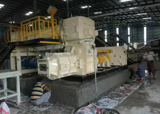 Katı İçi Boş Kırmızı Otomatik Tuğla İmalat Makinesi 4.0Mpa Vakum Ekstrüzyon