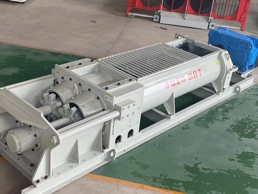 Otomatik Kırmızı Tuğla Yapma Makinesi 30 - 40m³/H Kapasiteli Yatay Kanatlı Mikser