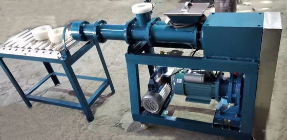 Laboratuvar için 2 Ton / H Çömlekçilik Vakum Ekstruder Kil Tuğla