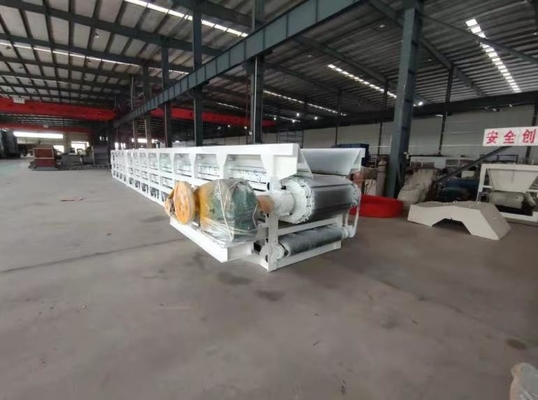 Yüksek Kapasiteli Özel Üretim Tuğla Tuğla Kutusu Besleyici Kemer Besleme Hızı Tuğla Yapımında 5.2m/min