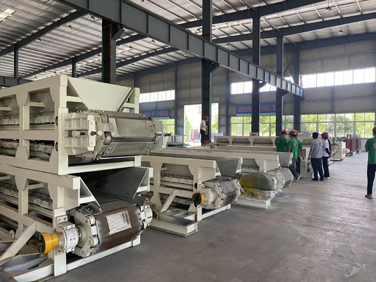 Çakıl tuğla üretim hattı için kutu besleyici makine besleme granülerite 400mm ve kolay işleme