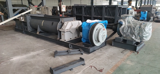 Tam Otomatik Kil Tuğla Fabrika Karıştırma Makineleri Çift Şaft Karıştırıcı