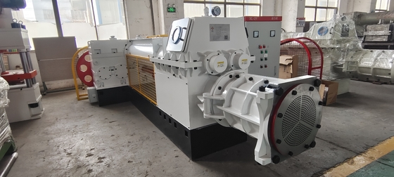 Kurutma odası ve 11rpm/min yuvarlak hızı ile otomatik kil tuğla yapımı ekstrüder makinesi
