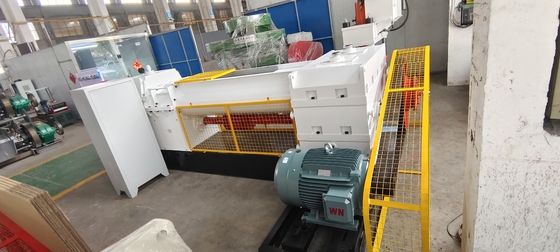 Tuğla şekillendirme makinesi Kırmızı kil tuğla yapım ekipmanları Otomatik tuğla yapım fabrikası için vakum ekstrüder