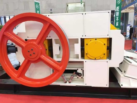 Çamur tuğlaları silme makinesine silme makinesine hammadde işleme makinesine kırma makinesine