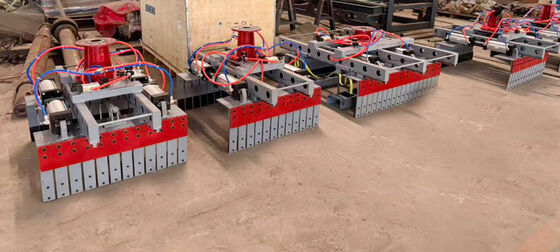 Tam otomatik robot sabitleme cihazı 520 kg ağırlığındaki özel bina tuğla yığma makinesi için