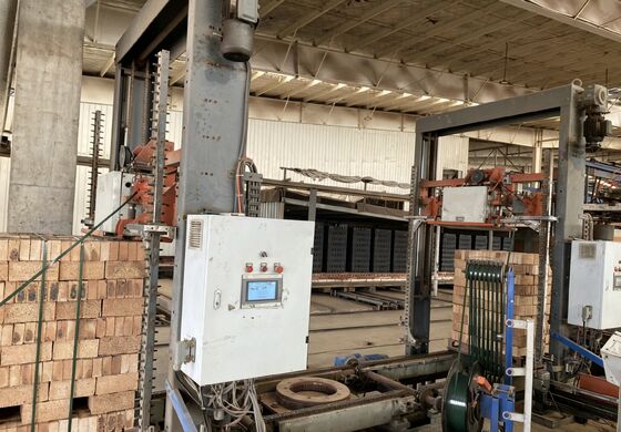 BBT Tam Otomatik Paletsiz Pişmiş Tuğla Boşaltma ve Paketleme Sistemi